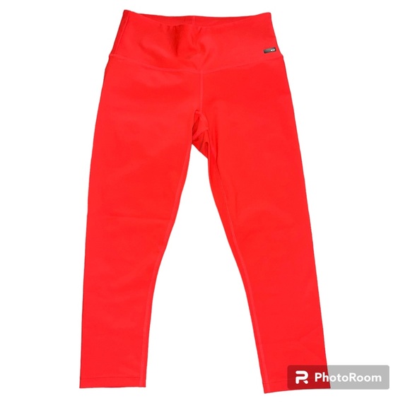 Oakley Womens Hydrolix Neon Capri Crop
Legging Active Pants Size small - Picture 1 of 6